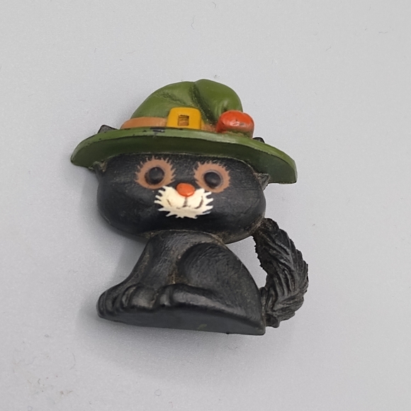 Hallmark Jewelry - Hallmark Black Cat Merry Miniatures Blackie the Cat Halloween Witch Cat Vintage